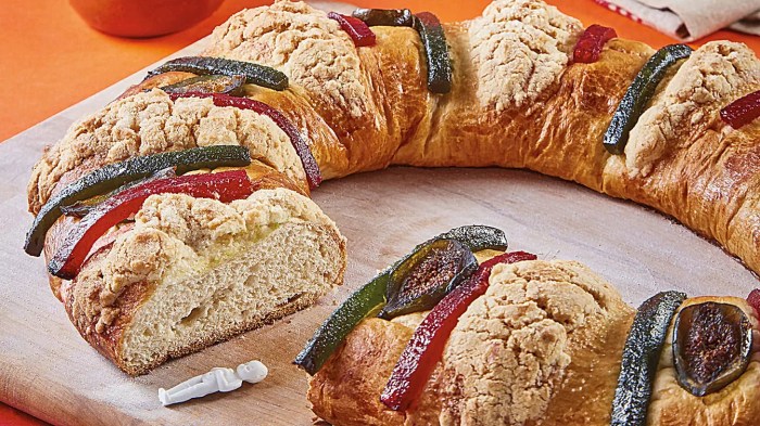 Rosca de reyes baby doll